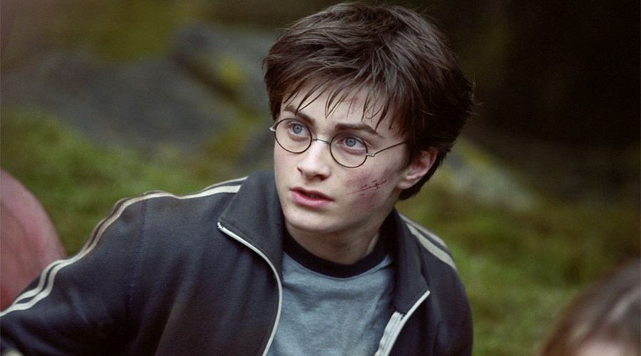 Viết về diễn viên yêu thích Daniel Radcliffe bằng tiếng anh